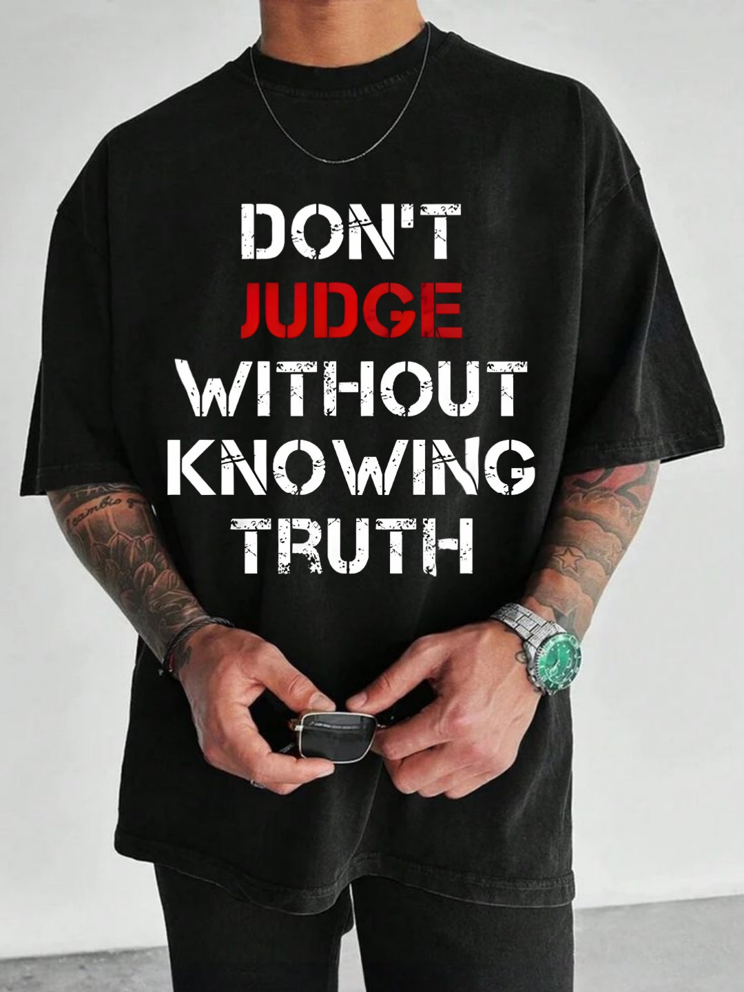 Oversized "Don't Judge Without Knowing Truth" T-Shirt